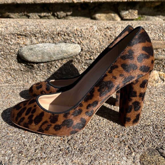 J. Crew Collection Size 9 Leopard Print Animal Hair Chunky Heel Pumps Calf Hair - Picture 2 of 10
